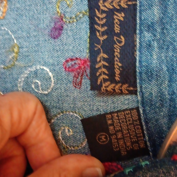 New Directions, light Jean Jacket, size M - Picture 2 of 4